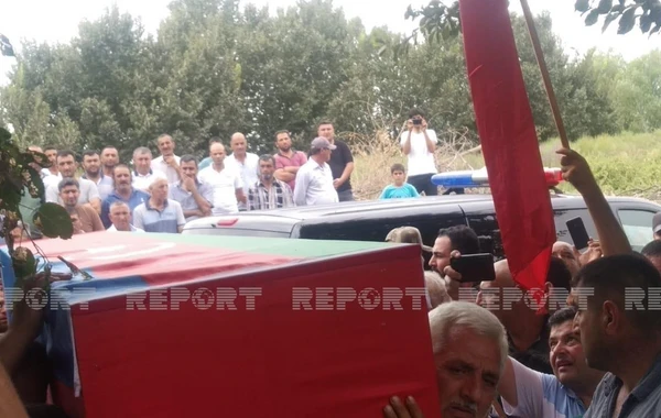Snayperlə vurulan şəhid Fərman Yaqublu dəfn edildi - YENİLƏNİB - FOTO
