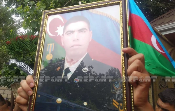 Snayperlə vurulan şəhid Fərman Yaqublu dəfn edildi - YENİLƏNİB - FOTO