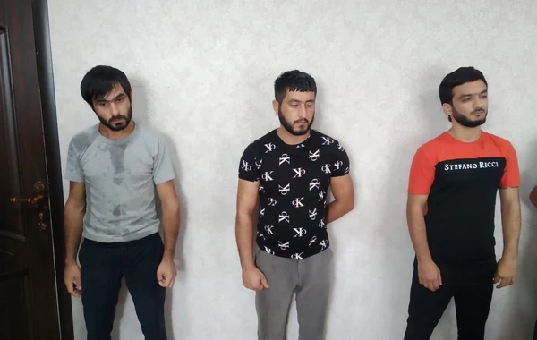 Şirvanda "patı" satan 5 nəfər saxlanılıb - FOTO