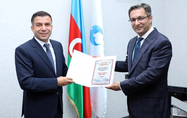 Tanınmış teleaparıcı dövlət qurumunda tutduğu vəzifədən ayrıldı - FOTO