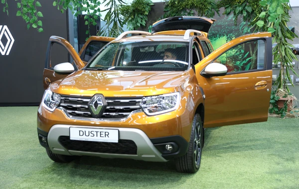 Azərbaycanda tam yeni Renault Duster avtomobili təqdim olunub - FOTO