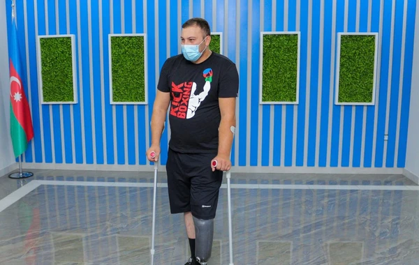 Daha bir qrup qazi yüksək texnologiyalı protezlərlə təmin olundu - FOTO