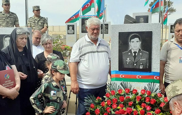 Şəhid zabitin anım günü qeyd edilib - FOTO