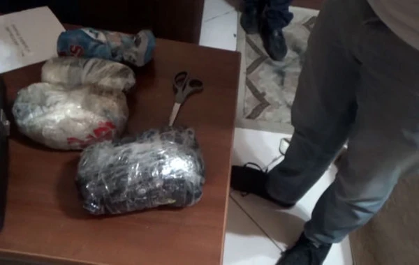 Polis 40 kiloqramdan artıq heroin və metamfetamini dövriyyədən çıxardı - VİDEO