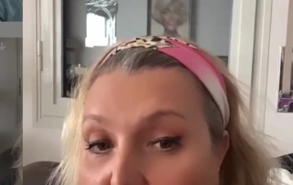 Demet Akalınının daha bir yalanı ortaya çıxdı