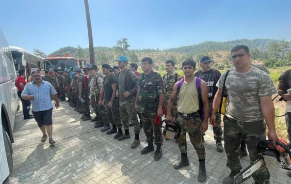 Türkiyədə yanğınla mübarizə aparan FHN əməkdaşlarının yeni görüntüləri - FOTO/VİDEO