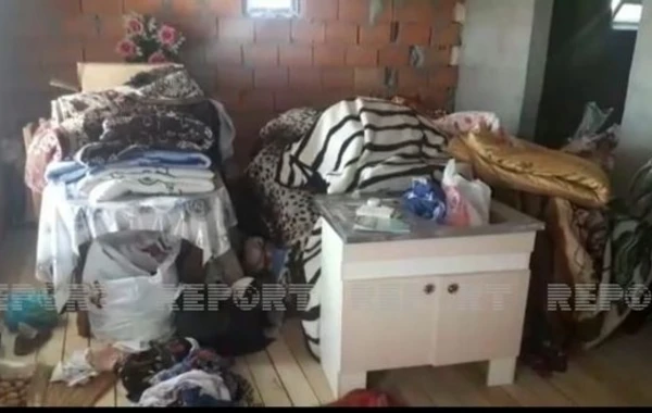 61 yaşlı qadın evdə ölü tapıldı: Hadisənin kimlər tərəfindən törədildiyi araşdırılır - FOTO