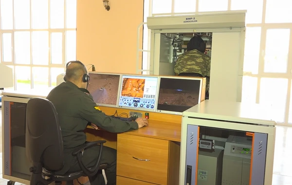 Ordumuzun tank və mexanikləşdirilmiş birləşmələri yeni tədris dövrünə aktiv məşğələlərlə başlayıb - VİDEO