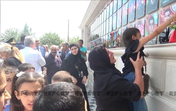 Biləsuvarda "Şəhidlər" xatirə kompleksinin açılışı olub - FOTO
