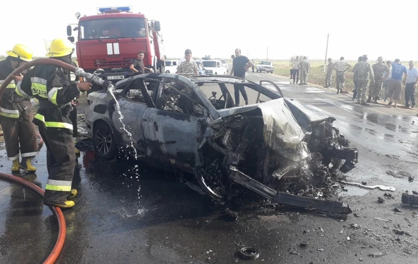 Kürdəmirdə 3 “Hyundai” toqquşub - 6 nəfər xəsarət alıb - FOTO