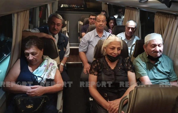 Bir qrup şuşalı doğma şəhərinə yola düşüb - FOTO