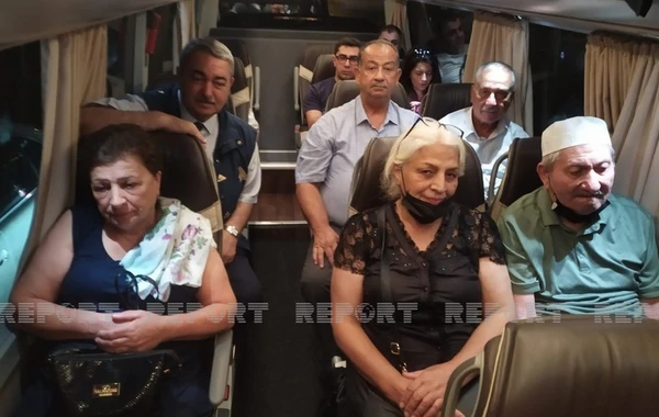 Bir qrup şuşalı doğma şəhərinə yola düşüb - FOTO