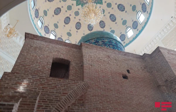 Gəncənin İcra başçısı Aşura günü "İmamzadə"yə gedib - FOTO