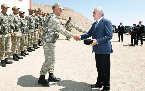 Naxçıvanın strateji yüksəkliklərində müdafiə istehkamları möhkəmləndirilib - FOTO