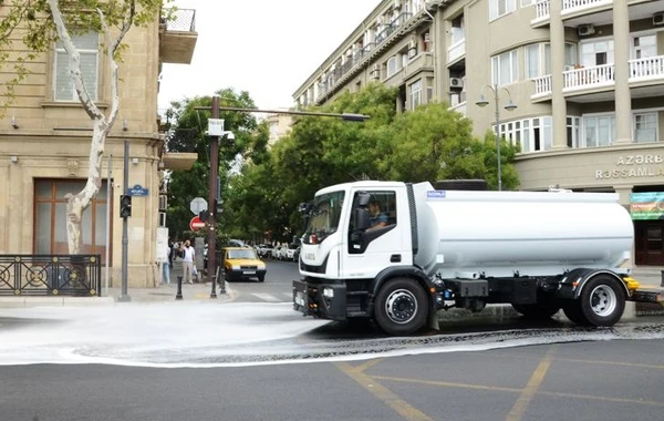 Bakının küçələrini velosipedlə təmizləyəcəklər - FOTO