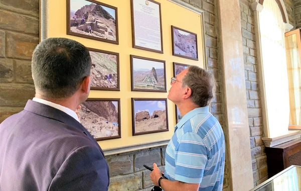 ABŞ səfiri Əlincə qalasında olub - FOTO