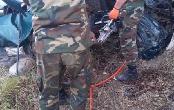 Смертельное ДТП в Азербайджане: страшные кадры с места аварии, унесшей жизни 5 человек - ВИДЕО 