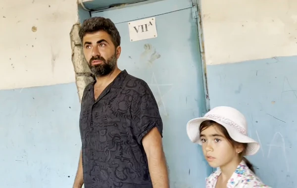 Zaur Baxşəliyev oxuduğu məktəbin görüntülərini paylaşdı - FOTO/VİDEO
