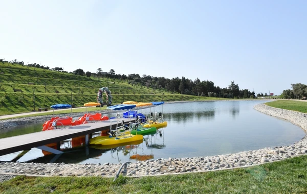 İlham Əliyev və Mehriban Əliyeva “Gənclik” parkının açılışında iştirak ediblər - YENİLƏNİB - FOTO