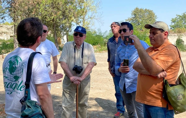 Xarici jurnalistlər azad edilmiş ərazilərdə səfərdədirlər - FOTO