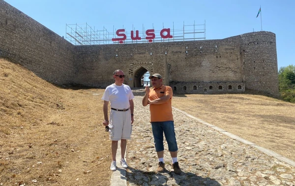 Xarici jurnalistlər azad edilmiş ərazilərdə səfərdədirlər - FOTO