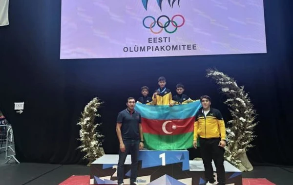 Юные азербайджанские тхэквондисты завоевали медали на чемпионате Европы - ФОТО