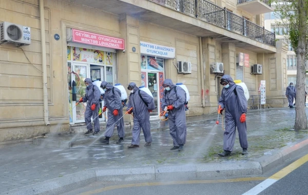Bakıda növbəti geniş dezinfeksiya işləri aparılır - FOTO