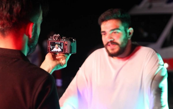 Türkiyəli yutuber kəfən geyindi, tabutla basdırıldı - FOTO/VİDEO