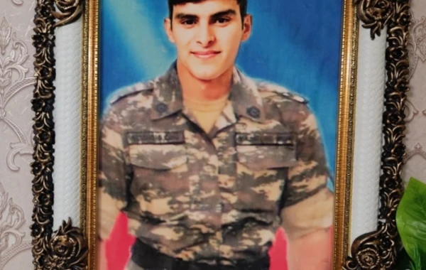 Qəhrəmanlığı ilə dastana dönən şəhid Əlisa Əliyev - FOTO