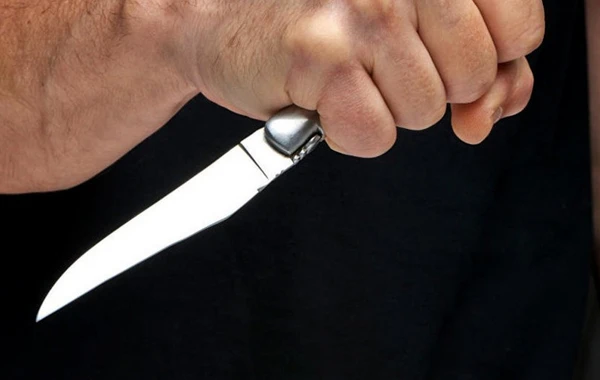 Samuxda qonşular arasında dava, bir nəfər bıçaqlandı