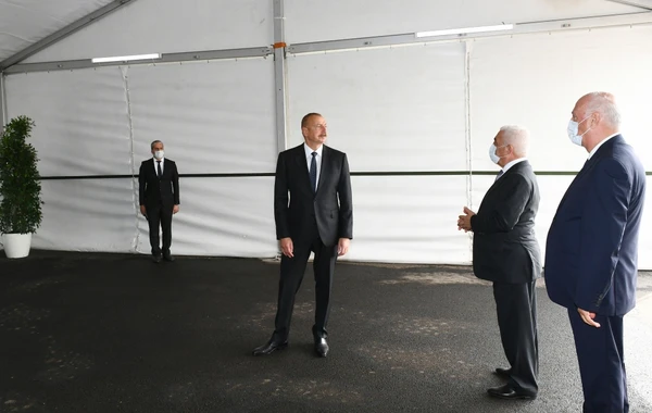 İlham Əliyev “Sumqayıt” Elektrik Stansiyasının yeni estakada nasos stansiyasının açılışında iştirak edib - YENİLƏNİB - FOTO