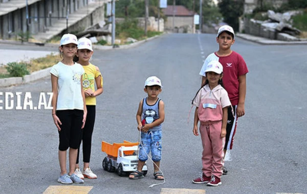 Şuşanın ilk sakinləri ilə söhbət: “Şəhər işğal olunanda hələ anamın bətnində idim” – FOTO