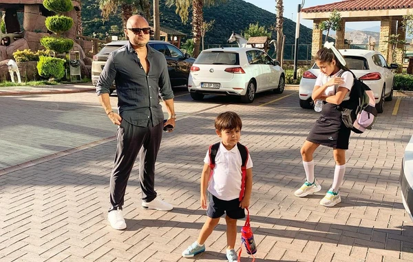 Miri Yusifin övladları Türkiyədə məktəbə getdi - FOTO