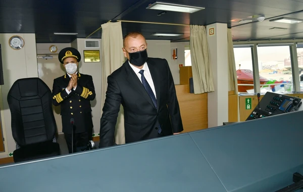 Ильхам Алиев на церемонии сдачи в эксплуатацию нефтеналивного танкера "Кяльбаджар" - ВИДЕО