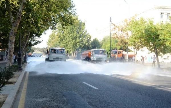 Bakıda növbəti dezinfeksiya işləri aparılır - YENİLƏNİB - FOTO