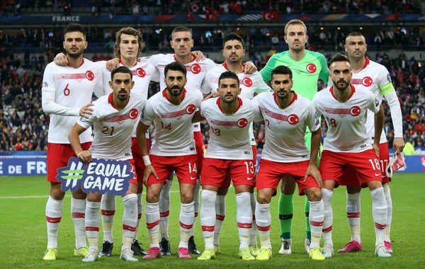 Türkiyə yığması bu məşqçiyə həvalə olunacaq - FOTO