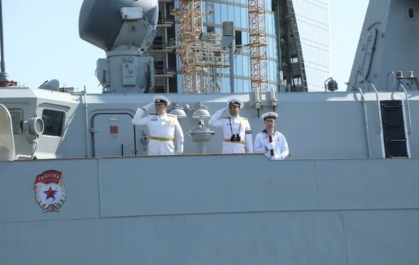 Представители ВМФ России находятся с визитом в Азербайджане - ФОТО