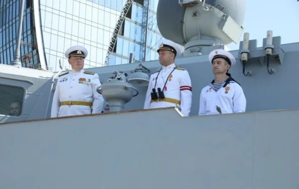 Представители ВМФ России находятся с визитом в Азербайджане - ФОТО