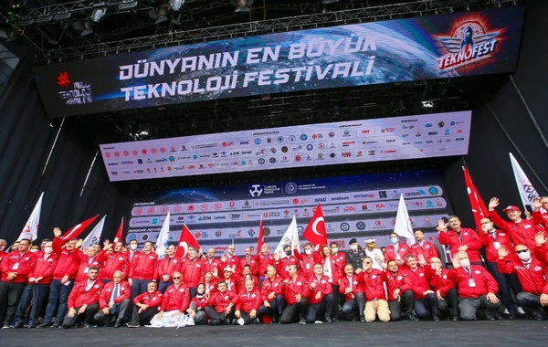 Nazir: "Növbəti "Teknofest"in Bakıda keçirilməsi barədə ilkin razılığa gəldik"