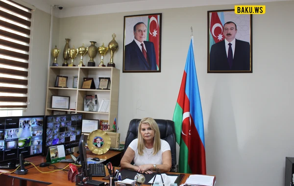 İbtidai siniflərin ilk dərs günüdür - FOTOREPORTAJ