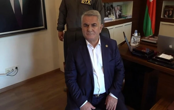 Həbsdə olan, koronavirusa yoluxan sabiq icra başçısının vəziyyəti ağırdır
