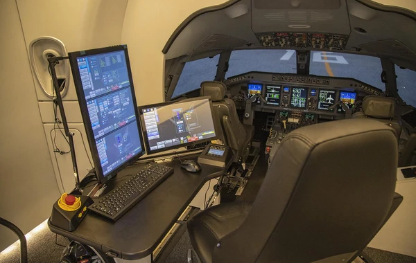 AZAL-ın Pilotların Hazırlığı Mərkəzində yeni uçuş trenajoru quraşdırılıb