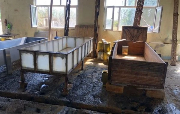 Antisanitar vəziyyətdə olan süd qəbulu məntəqəsinin fəaliyyəti dayandırıldı - FOTO