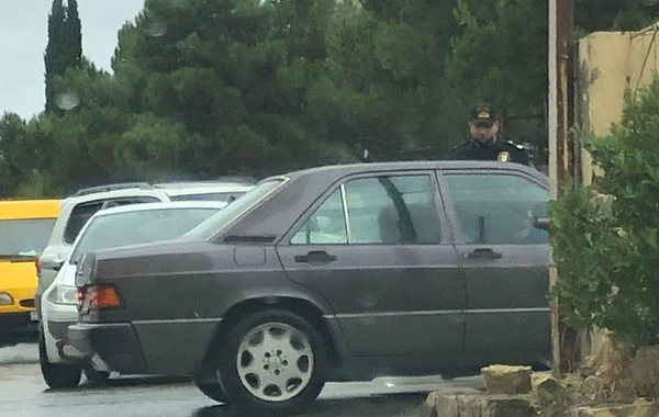 Bakıda polis əməkdaşının arvadını güllələyib öldürdüyü yerdən GÖRÜNTÜLƏR - FOTO