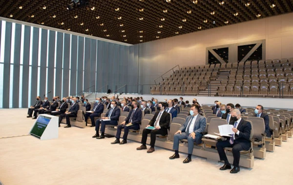Ölkədə 4300-dən çox yeni iş yeri yaradılacaq - RƏSMİ - FOTO