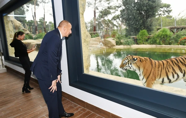 Prezident və ailə üzvləri Bakı Zooloji Parkının açılışında - FOTO