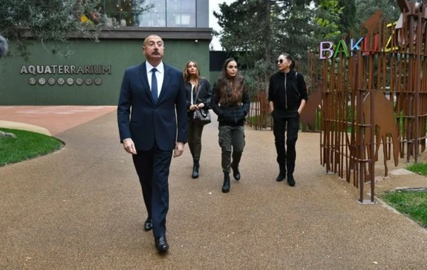 Ильхам Алиев и Мехрибан Алиева приняли участие в открытии Бакинского зоопарка - ФОТО