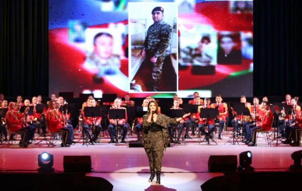 Heydər Əliyev Sarayı ilk tədbirini şəhid və qazi ailələrinə həsr edib – FOTO