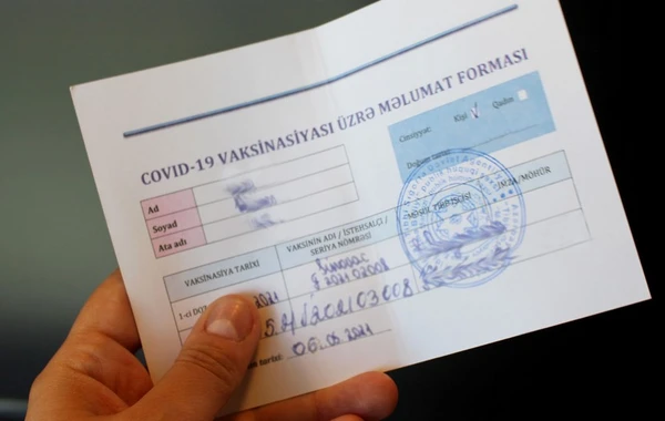 Azərbaycanda saxta COVID-19 pasportu satan həkimlər saxlanılıb