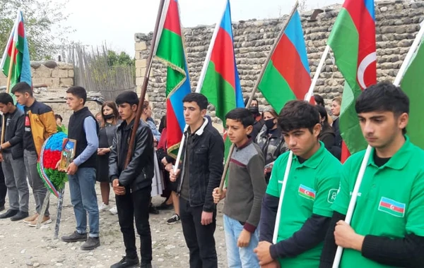 Azərbaycan Ordusunun şəhid hərbçisi dəfn olunub - YENİLƏNİB - FOTO